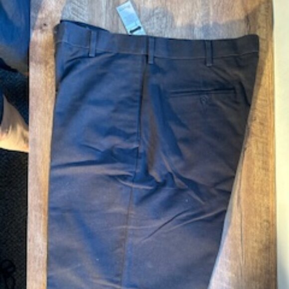 DOCKERS PREMIUM NWT MEN'S 34 BLACK - Picture 4 of 10